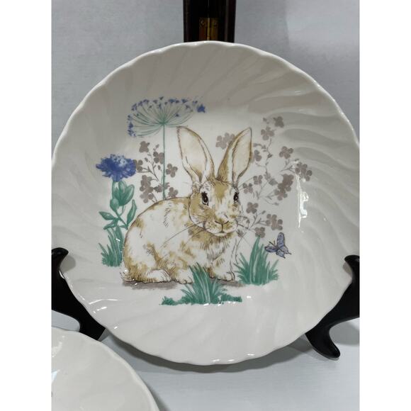 Royal Wessex Set of 3 Bunny Rabbit in Meadow 9" Pasta Bowls Serving - Picture 2 of 6